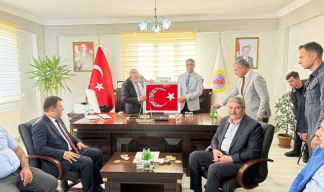 Ağrı Valisi Mustafa Koç, Patnos ilçesinde bir dizi ziyaret ve incelemelerde bulundu.