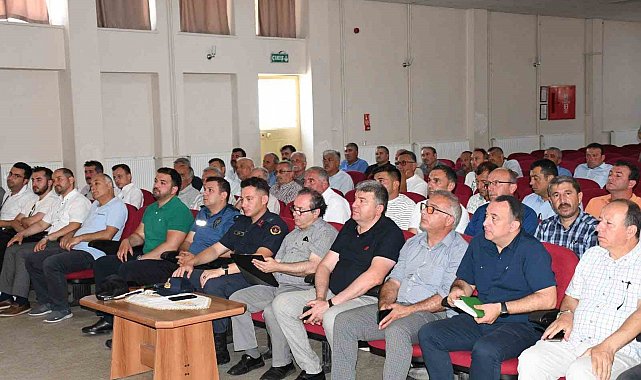 Alaçam'da Muhtarlar Toplantısı