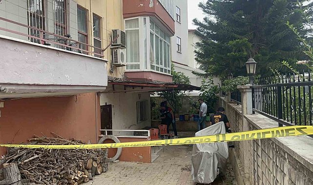 Alanya'da evinin önünde ölü bulundu