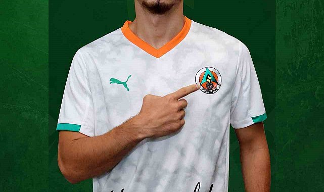 Alanyaspor, Baran Moğultay'ı satın alma opsiyonuyla kiraladı