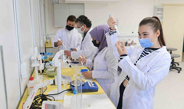 Anadolu Üniversitesi ara eleman değil, aranan mezunlar yetiştiriyor
