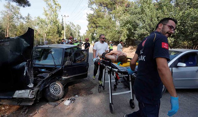 Antalya'da piknik dönüşü feci kaza: 3 yaralı