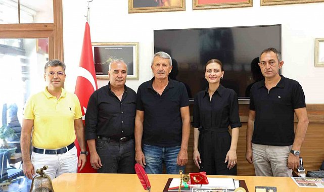 Antalyalılar Derneği, ilçelerde teşkilatlanıyor