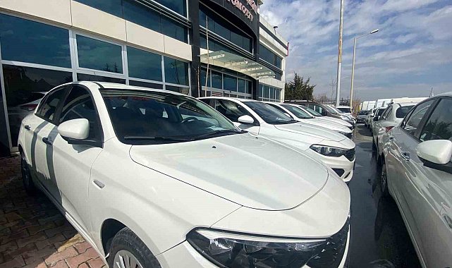 Araç piyasası sabit, gözler faiz indiriminde