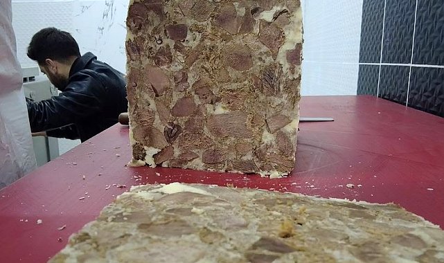 Ardahan kavurması tadını doğadan alıyor