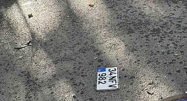 Avcılar'da kaza yapan motosiklet böyle savruldu