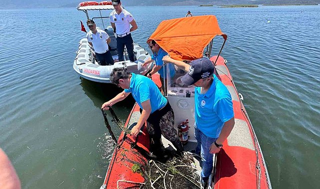 Bafa Gölü'nde su ürünleri denetimi yapıldı