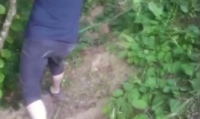 Bahçesini sulamak için içme suyu hattını deldi