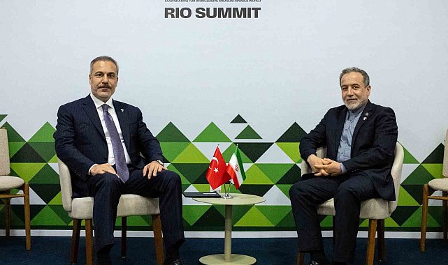 Bakan Fidan, İranlı mevkidaşı Abbas Arakçi ile görüştü