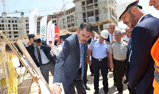 Bakan Kurum ve Bakan Güler'den Ay Yıldız Yerleşkesi'nde inceleme