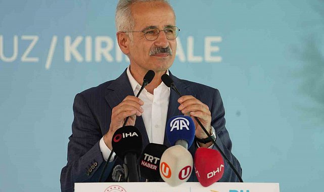 Bakan Uraloğlu: "PTT, bir dünya markası olma yolunda"