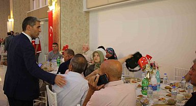Bakan Yardımcısı Boyraz, Uşak'ta şehit yakınları ve gazi aileleri ile yemekte bir araya geldi