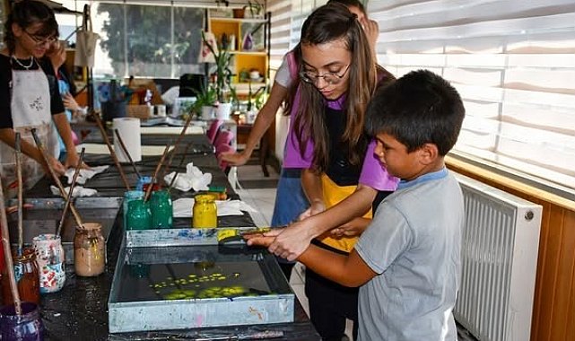 Balıkesir'de gençlerin yaz tatili dolu dolu geçiyor