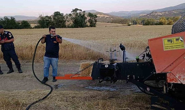 Balya makinesi yangın çıkarttı: Yangın tüpü faciayı önledi