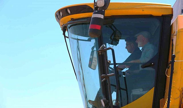 Başkan Çolakbayrakdar: "Projemizle, Türkiye'nin tarımsal kalkınma modeli köylerimizde filizleniyor"