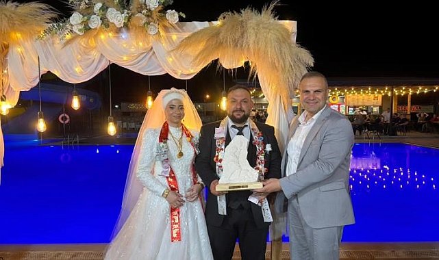 Başkan Dilsiz, Bayırköy'de ailelerin mutlu günlerinde yanlarında oldu