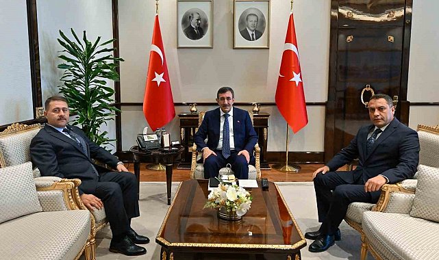 Başkan Ekinci, Sorgun'un su sorununu çözmek için çalmadık kapı bırakmıyor