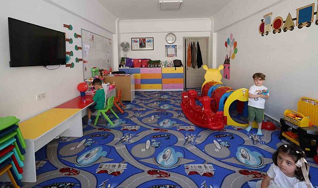 Başkan Yazıcıoğlu'ndan annelere ve çocuklara sosyal destek hamlesi