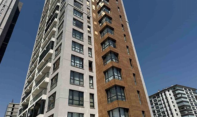 Başkentte 3 kişinin öldüğü bina yangınının görgü şahitleri yaşananları anlattı: "Bir annenin de yardım çığlıkları duyuluyordu"