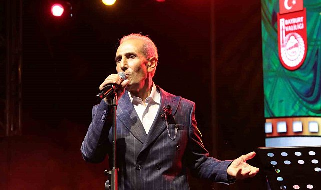 Bayburtlu sanatçılar şölenlerde sahne aldı