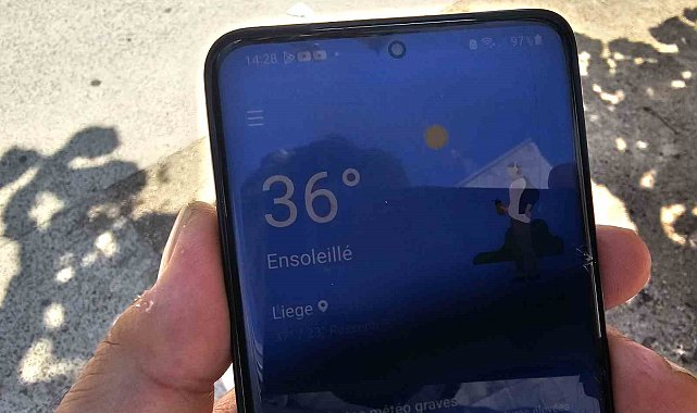 Belçika'da termometreler 42 dereceyi gösterdi