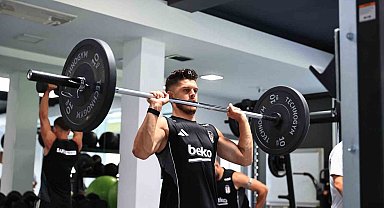 Beşiktaş, salonda çalıştı