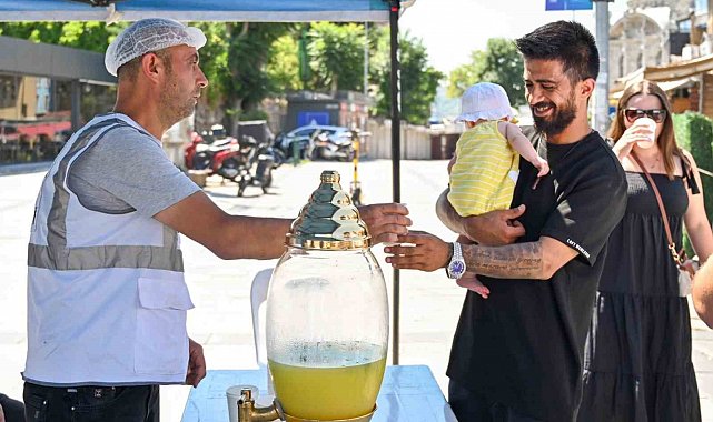 Beşiktaş'ta sıcak havalara karşı serinleme noktaları kuruldu