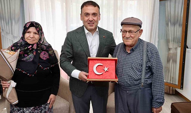 Bilecik Valisi Sözer şehit ailesi ile bir araya geldi