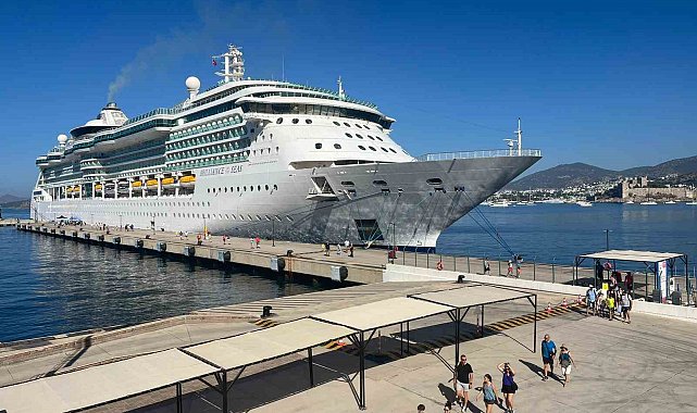 Bodrum'a 2 bin 640 yolcuyla geldi