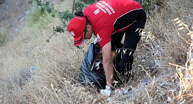 Bodrum'da 1,5 ton atık topladılar