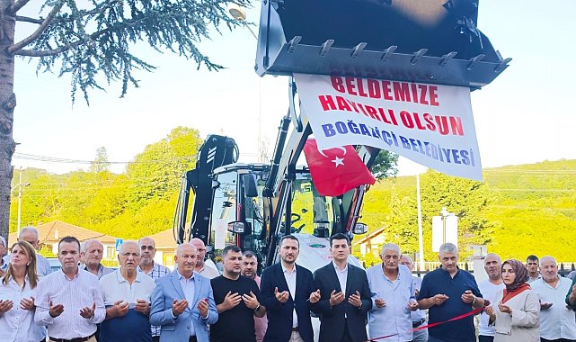 Boğaziçi'ne iş makinası ve kamyonet