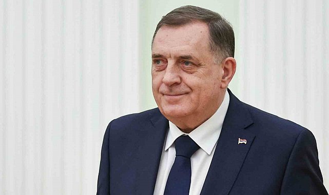Bosnalı Sırp lider Dodik aleyhindeki tutuklama emri kaldırıldı