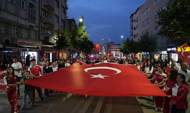 Burdur'da "15 Temmuz" kortej yürüyüşü ve anma programı