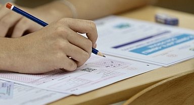 Bursa'dan YKS'de üç Türkiye birincisi çıktı