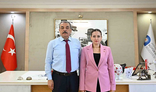 Büyükşehir Başkan Vekili Özdemir: "Başkanımızın niye böyle bir tutuklulukla baş başa kaldığını anlamakta güçlük çekiyoruz"