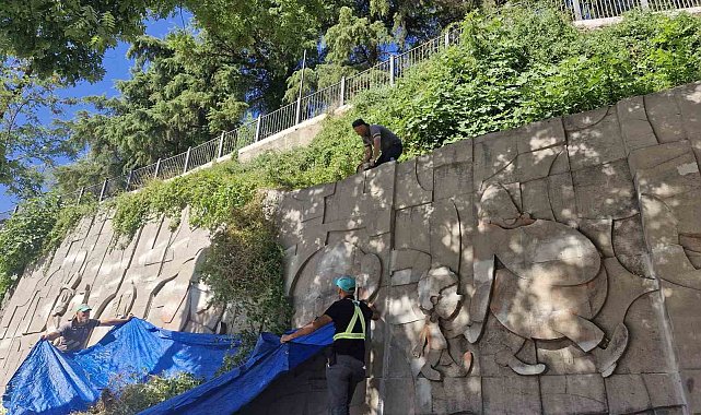 Büyükşehir, Bursalı sanatçı Cemal Nadir'in anısını yaşatıyor