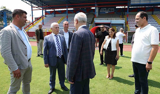 Büyükşehir, Mustafakemalpaşa İlçe Stadı'nı sil baştan yeniledi