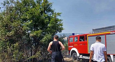 Çaycuma'da çıkan orman yangını korkuttu