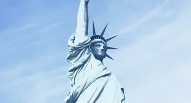 Çekmeköy’de Yabancı Dil Eğitimi Ufkunuzu Genişletin: Amerikan Kültür Çekmeköy