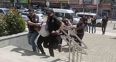 Cesedi gömülü halde bulunan şahsın katil zanlıları adliyeye sevk edildi