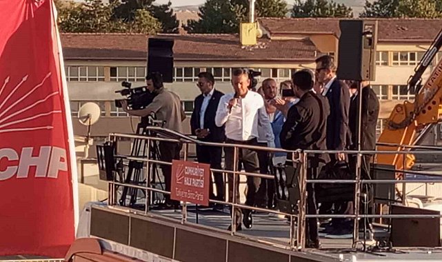 CHP Genel Başkanı Özel, Malatya'daki mitingde konuştu