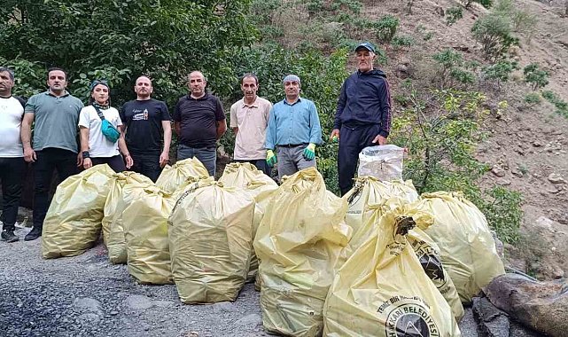 CİSAD gönüllüleri 33 çuval çöp topladı