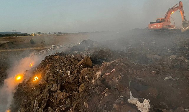 Çöplük yangını Tavas Belediyesi ve ormancıların çabaları sonucu söndürüldü