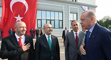 Cumhurbaşkanı Erdoğan: "Devletine ihanet edenler, milletine kurşun sıkanlar, ruhunu 1 dolara satan alçaklar bunun bedelini mutlaka ödeyecekler"