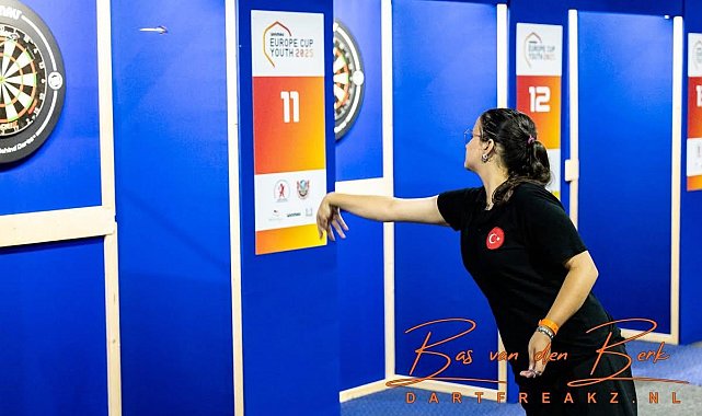 Dart Avrupa Kupası Yarışmalarında Denizlili sporcular Avrupa şampiyonu oldu