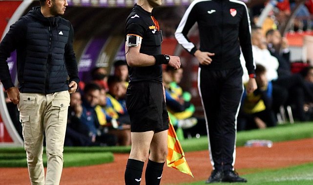 Denizli'de genç hakem evinde ölü bulundu