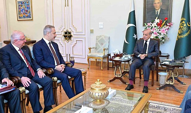 Dışişleri Bakanı Fidan ile Milli Savunma Bakanı Güler, Pakistan Başbakanı Şahbaz Şerif ile görüştü