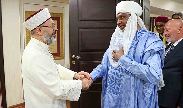 Diyanet İşleri Başkanı Erbaş, Nijer'in Damagaram Sultanı Sanda'yı ağırladı