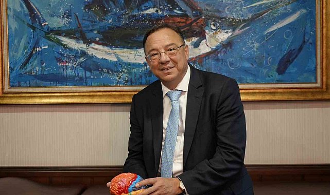 Dünya Sanat ve Bilim Akademisi Mütevelli Heyeti'ne seçilen ilk Türk