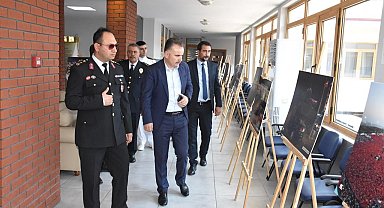 Edremit'te "15 Temmuz" temalı fotoğraf sergisi açıldı